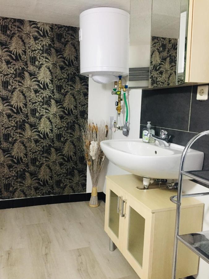 Monteurwohnung, 2 Zimmer, Kueche,Bad Staufenberg  Luaran gambar