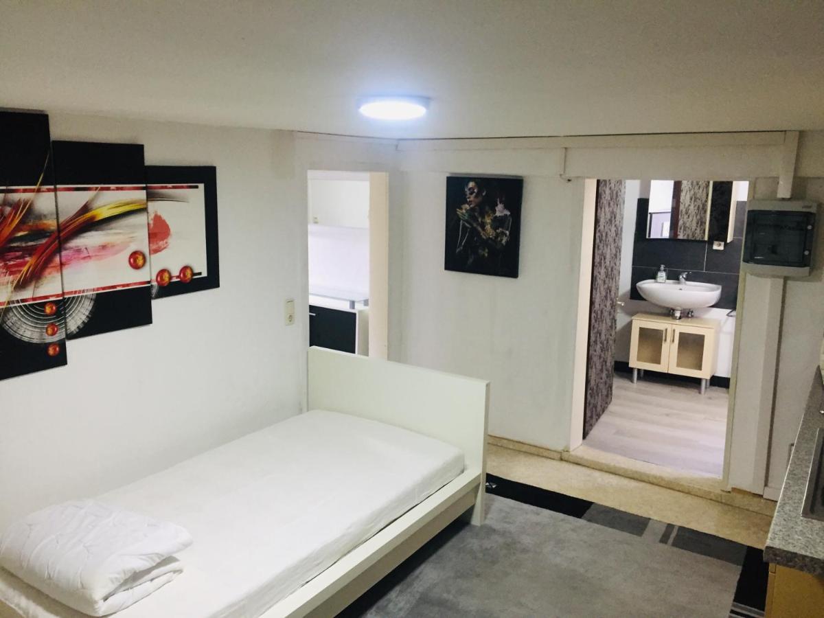 Monteurwohnung, 2 Zimmer, Kueche,Bad Staufenberg  Luaran gambar