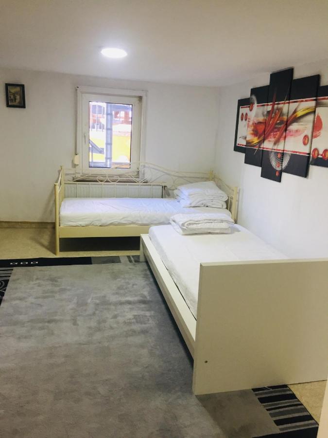 Monteurwohnung, 2 Zimmer, Kueche,Bad Staufenberg  Luaran gambar